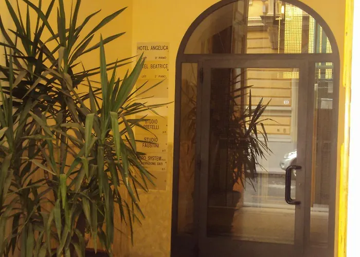Beatrice Hotel 3*